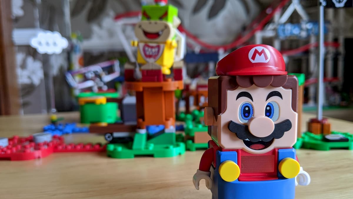 NIB 71360 LEGO Super Mario Adventures Mario Starter Course 231 pieces 