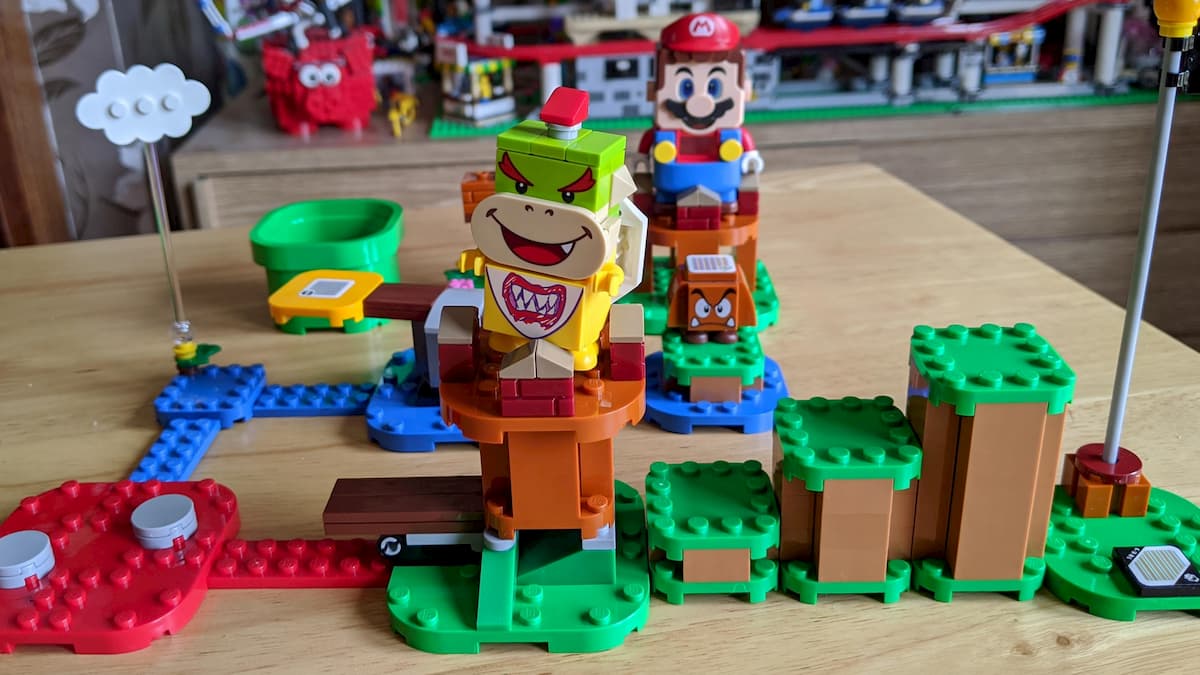 LEGO 71360 Adventures With Mario Starter Course Review - That Brick Site