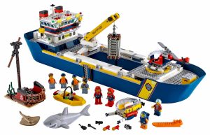 LEGO City 60266 Ocean Exploration Ship Review