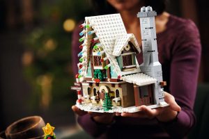 The LEGO Elf Club House is Out Now