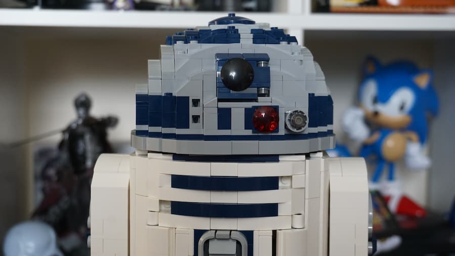 LEGO Star Wars 75308 R2-D2 review