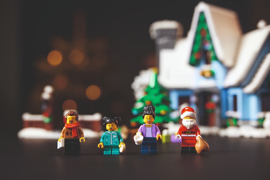 LEGO 10293 Winter Village Santa's Visit