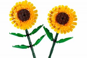 Add Some Sunflowers to Your LEGO Flower Collection in January 2022