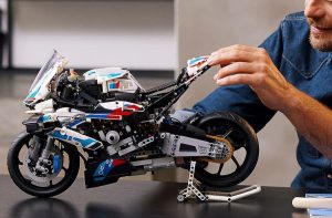A LEGO Technic BMW M 1000 RR Motorbike is Launching on 1st January 2022