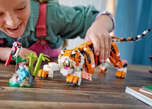 LEGO Creator 31129 Majestic Tiger is Just £30 on Amazon