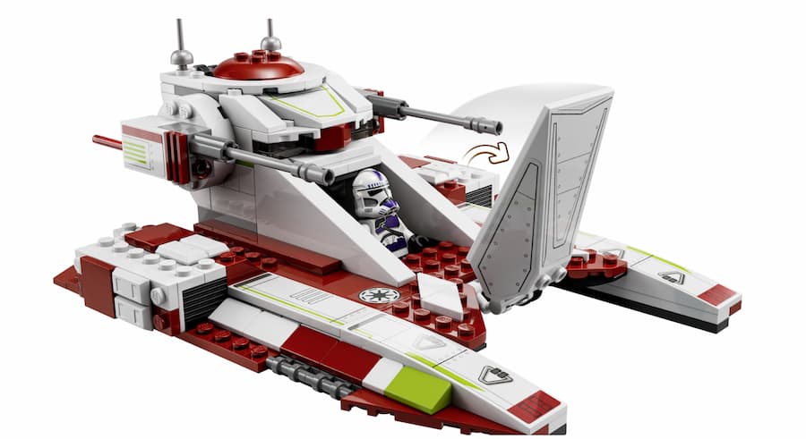 LEGO Star Wars 75342 Republic Fighter Tank 2