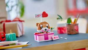 Lego’s next when-bought-with free Valentine’s Day gift is ridiculously adorable