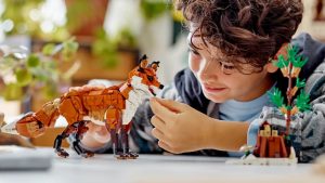 This gorgeous Lego Red Fox pounces into stores this Friday