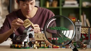 Just how historically accurate is this new Lego Medieval Town Square set?