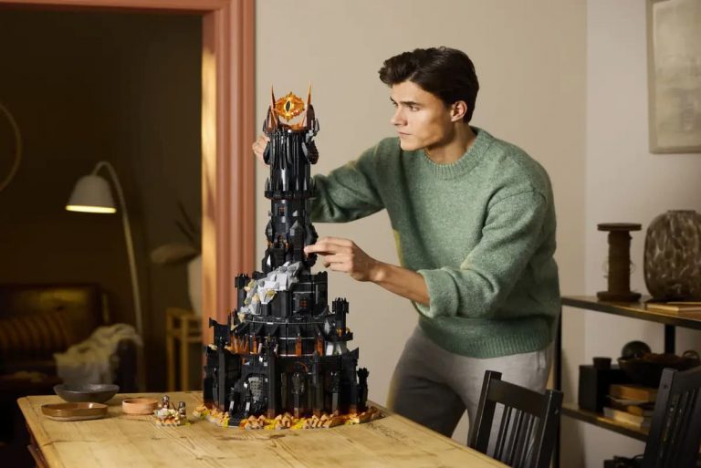 Lego reveals the ultimate set for Lord of the Rings fans: Barad-dûr