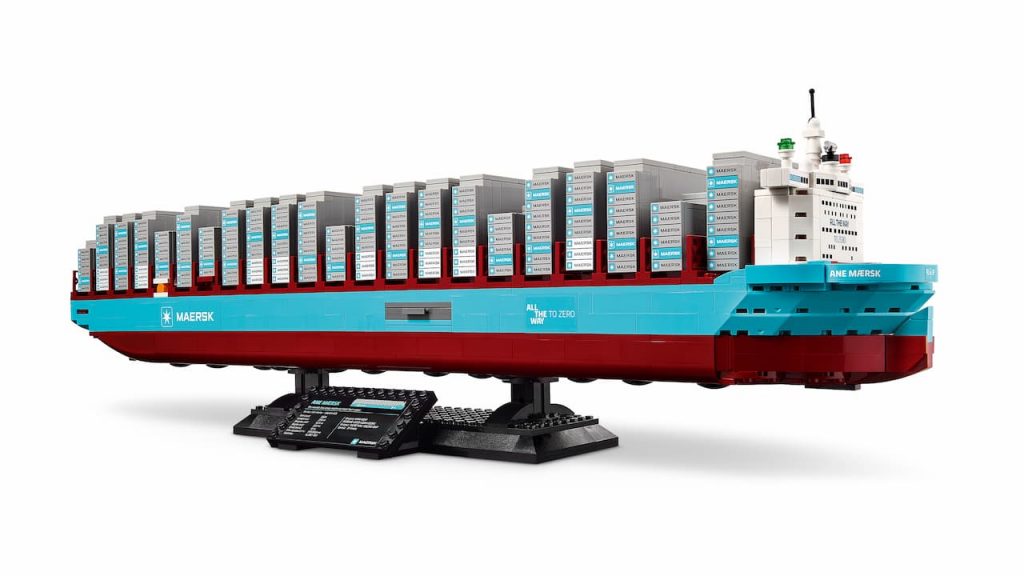 Lego Maersk Dual-Fuel Container Vessel 40955